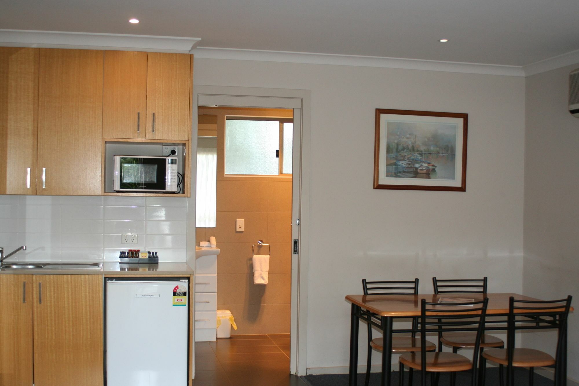 Coachman And Units Motel 4*
