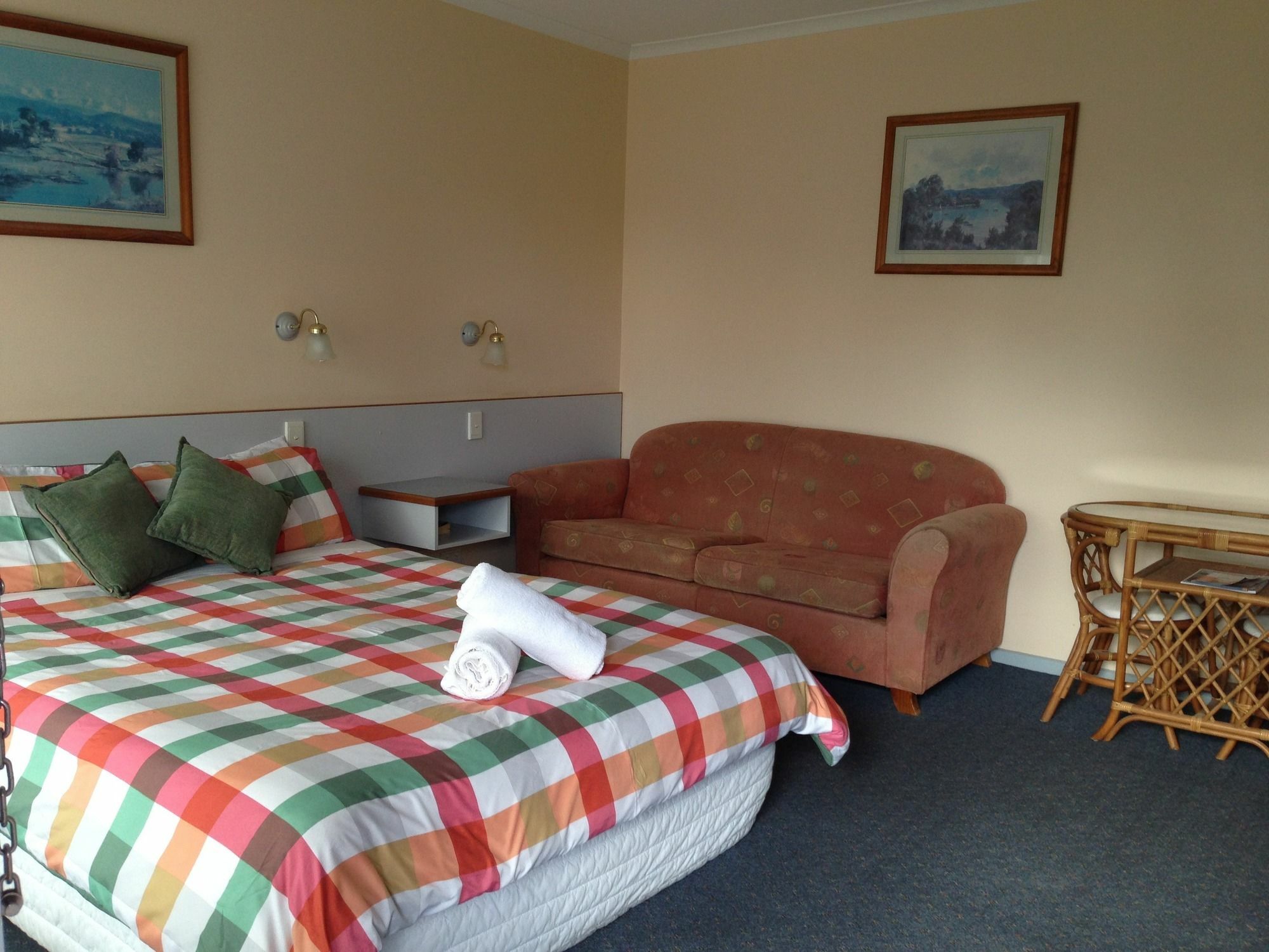 Coachman And Units Motel 4*